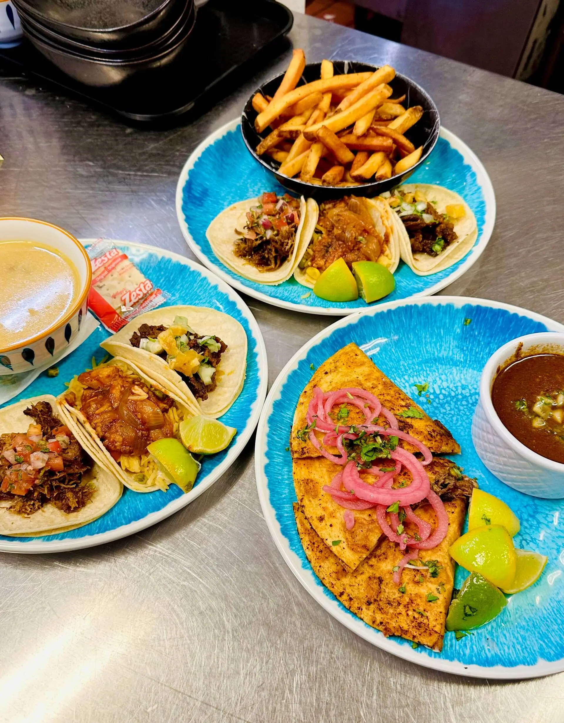 Wings 4 U restaurant interior on Dundas Street in London Ontario